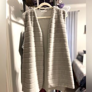 89th & Madison Faux Fur Front Vest